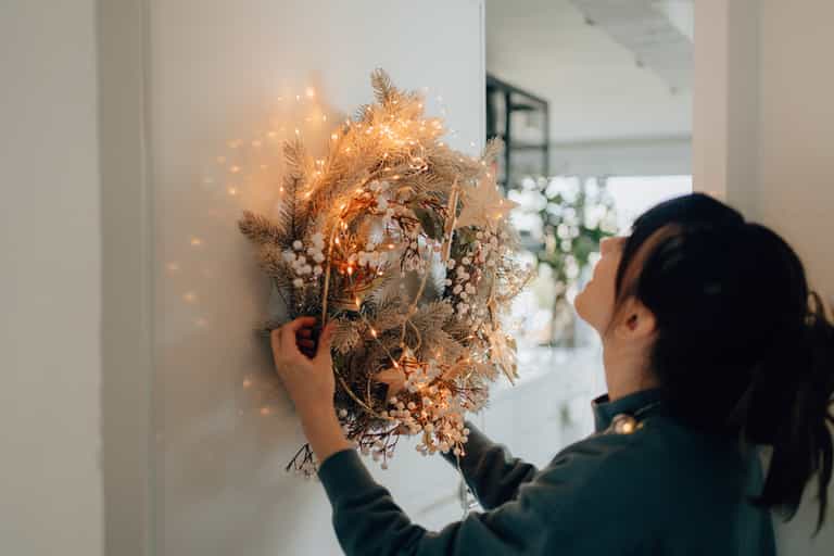 People who put their Christmas decor up earlier are happier, science claims