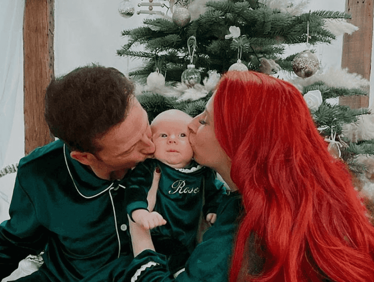Stacey Solomon gets emotional after finally introducing Rose to her grandmother