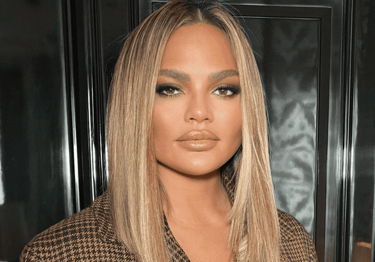 Chrissy Teigen begs fans to stop asking about pregnancy after death of baby Jack