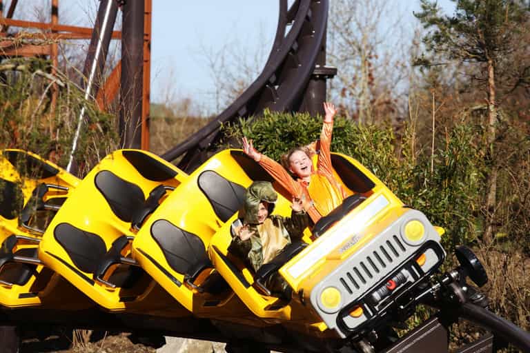 Tayto Park announce dinosaur themed rollercoaster – ‘Dino Dash’