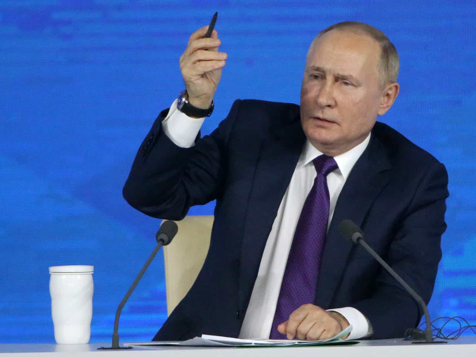 Putin met children’s rights official while his forces bombed maternity hospital