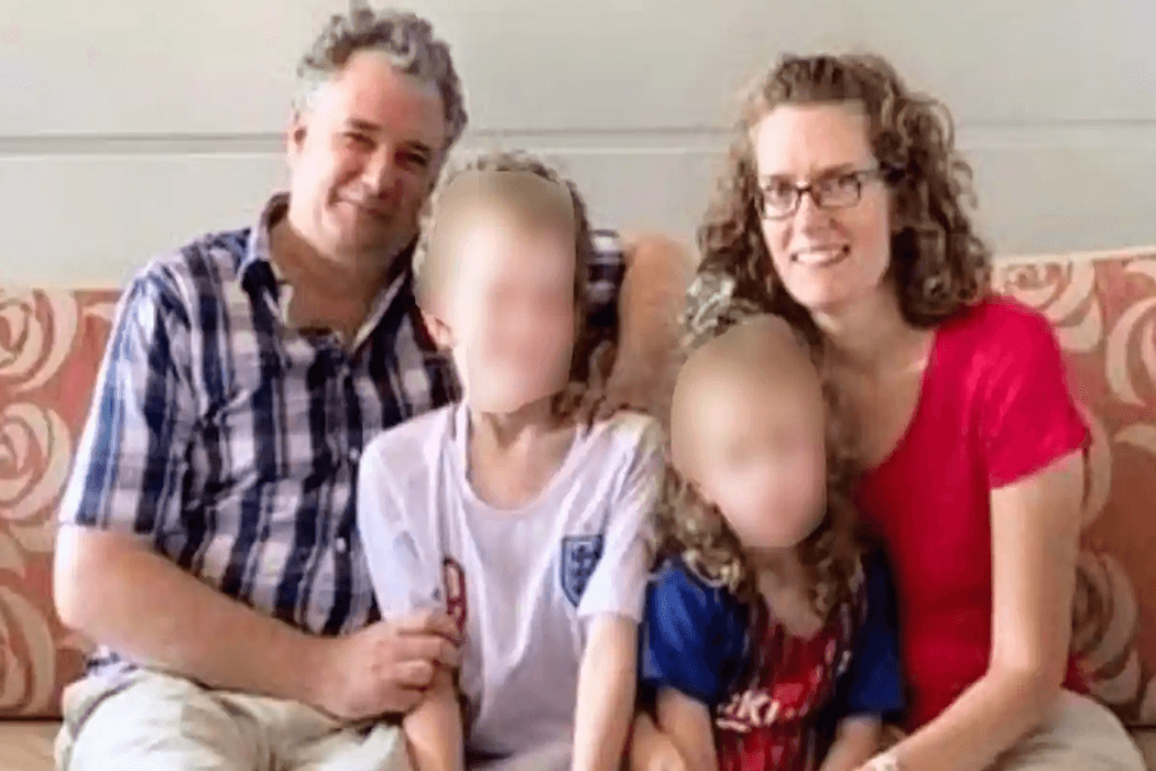 Midwife tragically dies in front of her children on flight