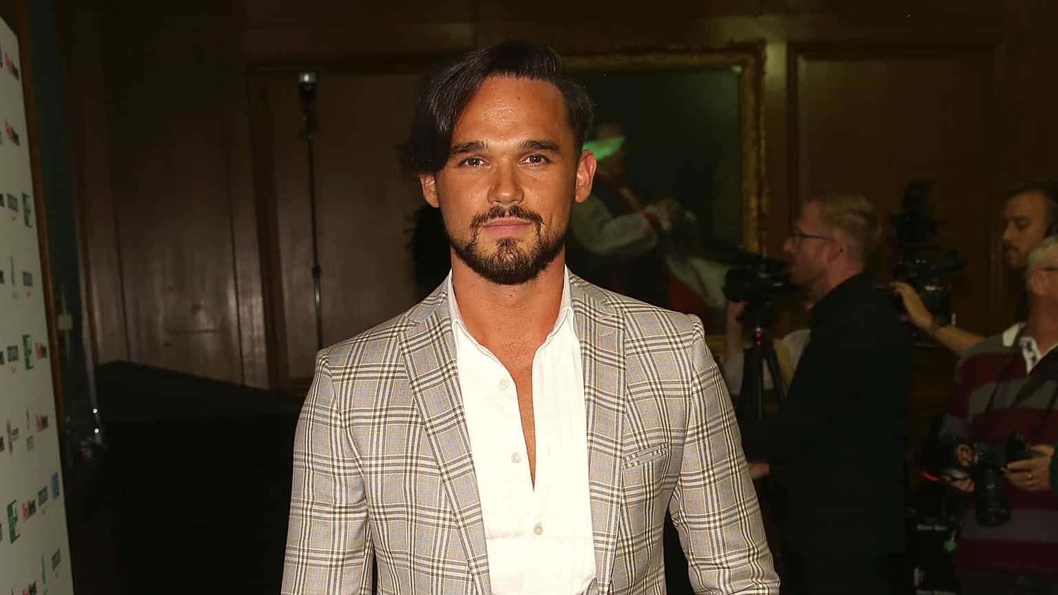 Gareth Gates and Divina de Campo set to star in Spongebob The Musical in Dublin