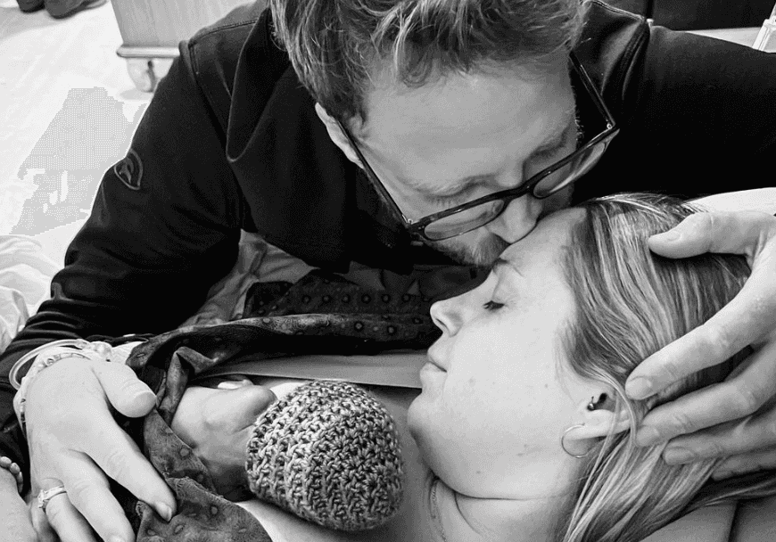 Bachelor Nation star Sarah Herron’s baby passes away shortly after birth