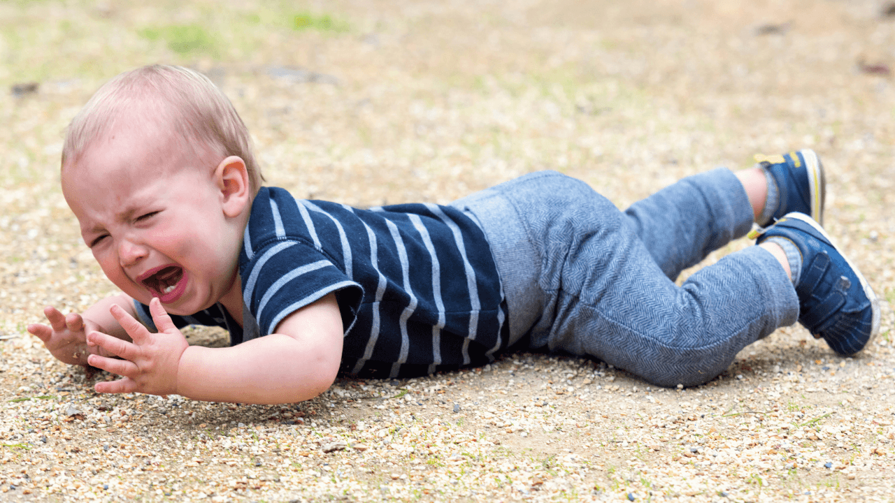 Nanny shares the five things parents should avoid saying to a toddler in mid-tantrum