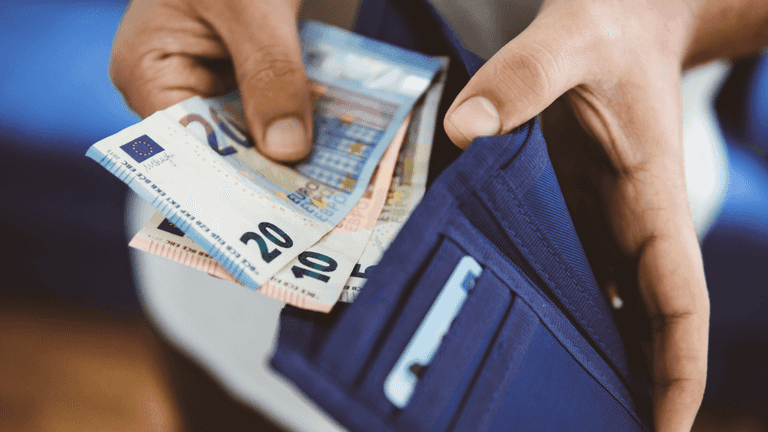Child maintenance set to be deducted from social welfare