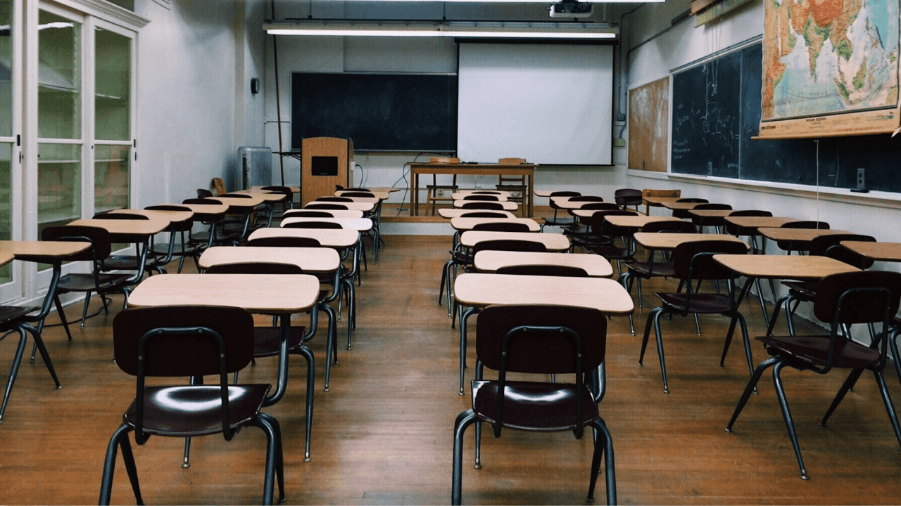 One in 10 children are being taught in overcrowded classrooms