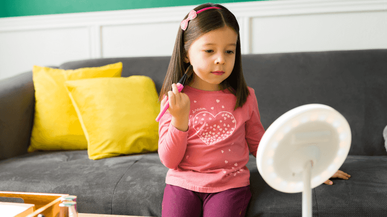 No Nasties Kids: You can now buy safe play makeup for little ones