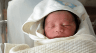Baby sleep trick, 40 seconds