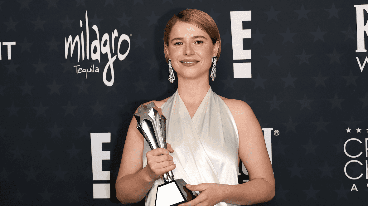 Jessie Buckley speaks out about motherhood and her words are so comforting