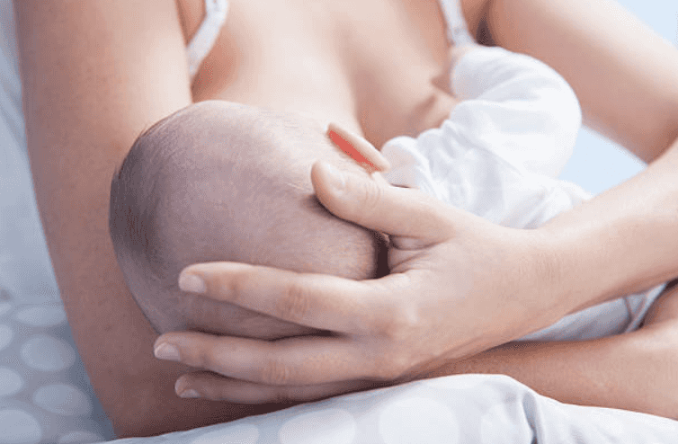 Study finds link between breastfeeding and bed-sharing Study finds link between breastfeeding and bed-sharing