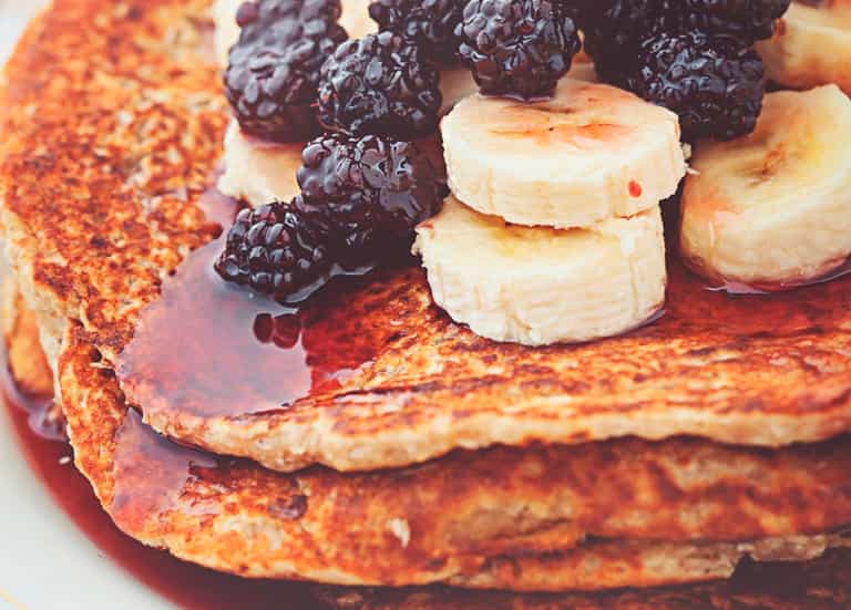 3-ingredient pancakes: the healthiest, most delish recipe EVER 3-ingredient pancakes: the healthiest, most delish recipe EVER