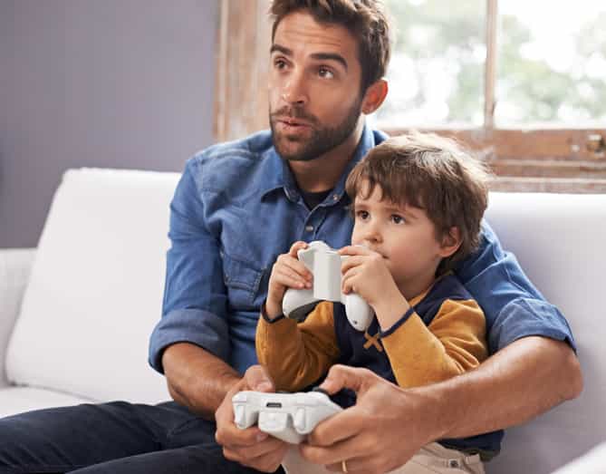 Gamers brains ARE changed by video games (but it’s not all bad news) Gamers brains ARE changed by video games (but it’s not all bad news)