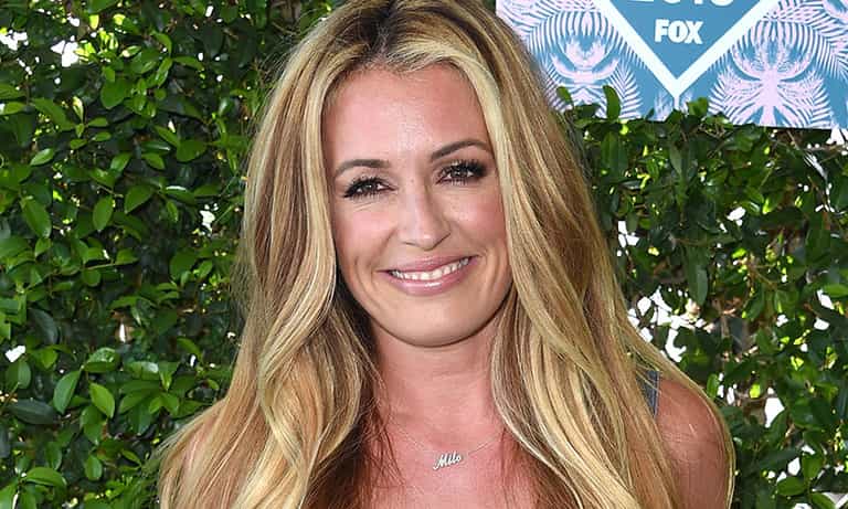 Cat Deeley’s €35 coat is something every Irish woman should have in her wardrobe Cat Deeley’s €35 coat is something every Irish woman should have in her wardrobe
