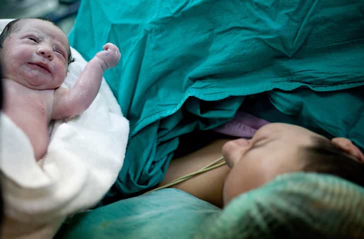 ‘Tsunami’ of negative birthing stories on social media creating a fear of childbirth, claims expert