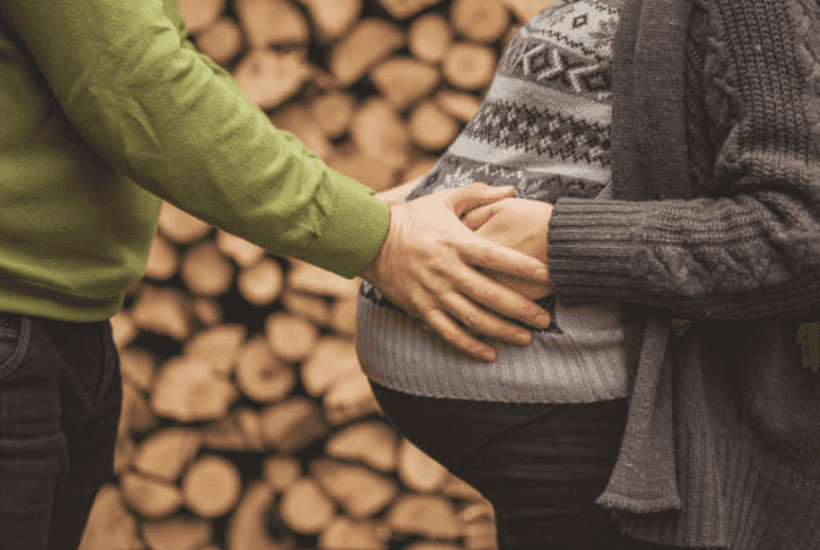 Man thinks pregnant wife is lazy and ‘blew up’ at her for not doing the grocery shopping