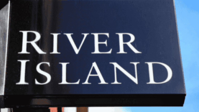 Know any brides-to-be? Tell them about this stunning River Island dress