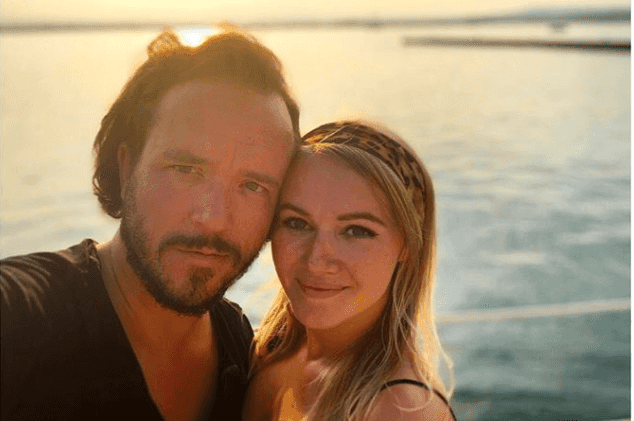 Former Eastenders actress Melissa Suffield has announced she’s pregnant