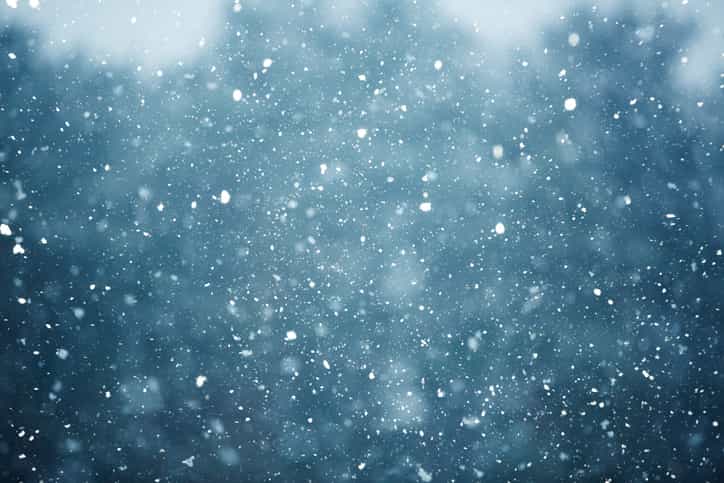 Met Éireann predict that we’re going to see snow in parts of the country later today