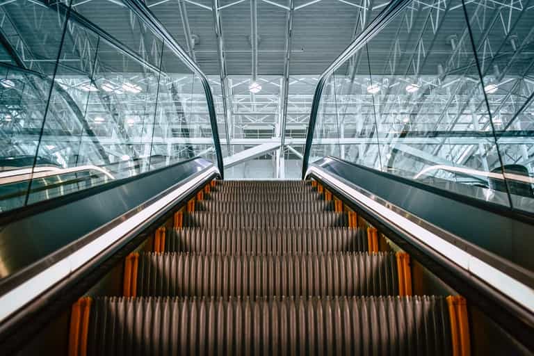 Important safety advice after 2-year-old tragically dies in escalator accident Important safety advice after 2-year-old tragically dies in escalator accident