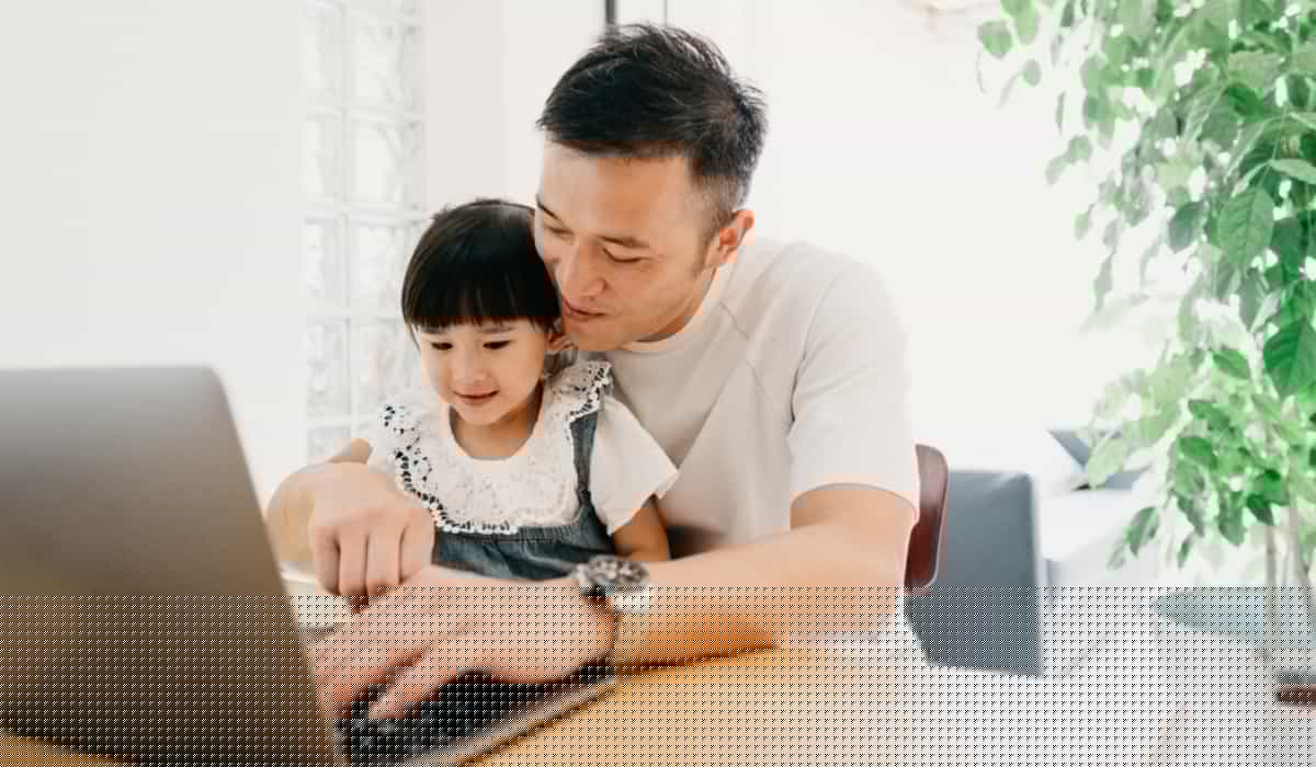 ‘Parenting school’ introduces point system to help create ‘five-star parents’