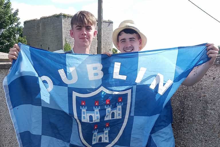 Dublin teens walking Coolock to Cliffs of Moher “close to tears” as fundraising approaches €30k Dublin teens walking Coolock to Cliffs of Moher “close to tears” as fundraising approaches €30k
