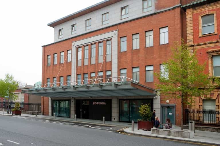 Maternity restrictions in place due to low vaccination uptake, Rotunda Hospital confirms Maternity restrictions in place due to low vaccination uptake, Rotunda Hospital confirms