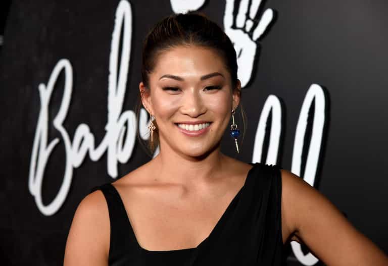 Glee actress Jenna Ushkowitz is expecting her first child Glee actress Jenna Ushkowitz is expecting her first child