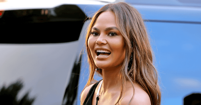 Chrissy Teigen speaks out after being mum-shamed for bathing with her children Chrissy Teigen speaks out after being mum-shamed for bathing with her children