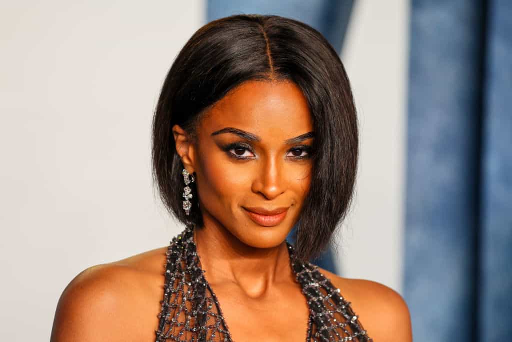 Parents crack up at Ciara’s reaction to co-parenting question