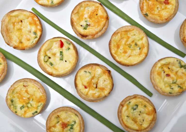 REALLY easy brunch recipes: mini egg cakes you can make with your kids