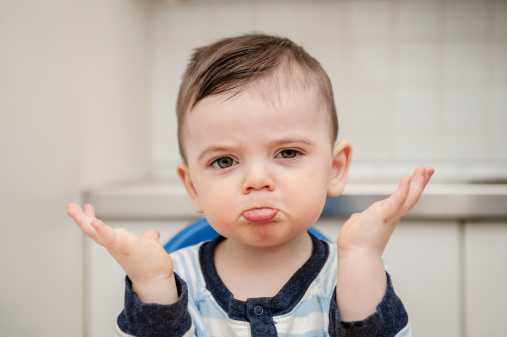 STUDY: Keep talking, it’s just as beneficial to your kid as reading