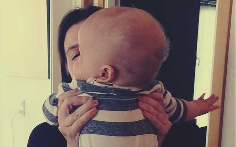 Swedish mother and daughter shared the same womb