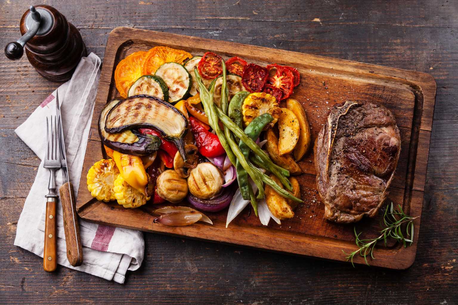 3 easy steps to the ultimate desert island steak dish (for only a tenner!)
