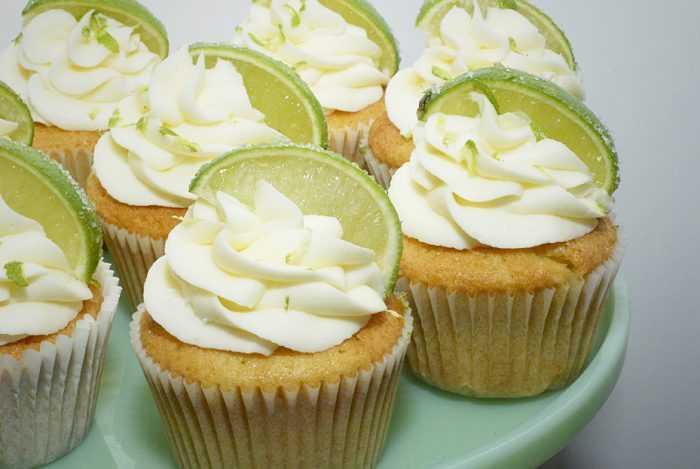 Gin and Tonic cupcakes… Where cocktail meets confection (and perfection)