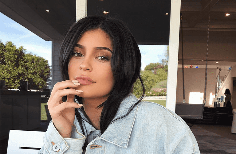 Kylie Jenner makes a return to Instagram after welcoming her baby