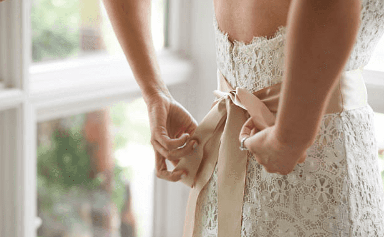 Nobody can get over how much this wedding dress looks like a tampon