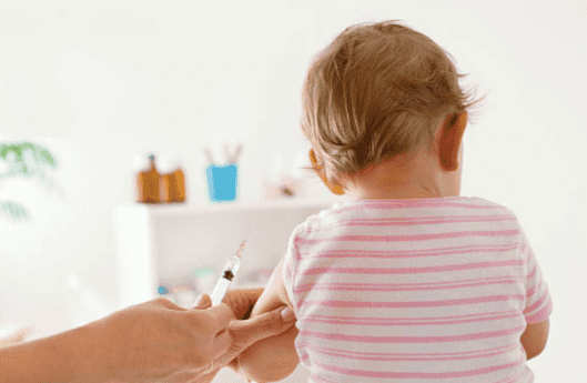 Previously anti-vax mum explains why she is vaccinating her kids