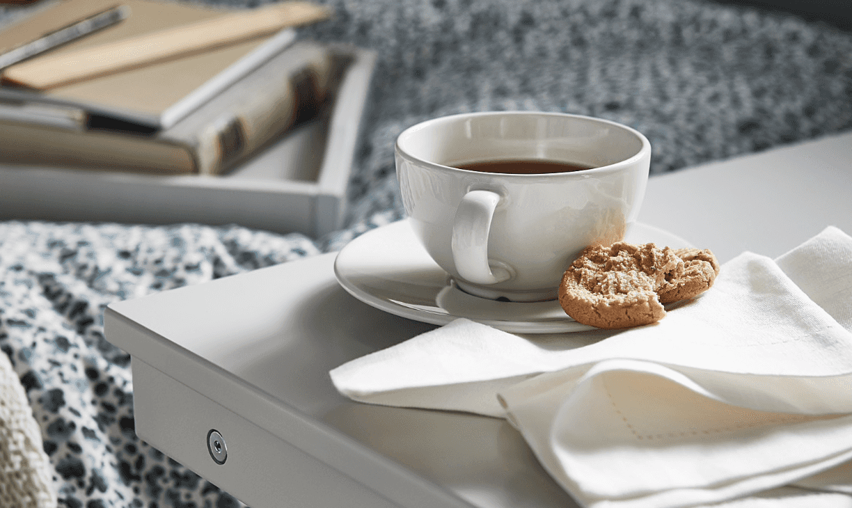 Ahhh… So this is why your IKEA mug has a tiny chip in its base