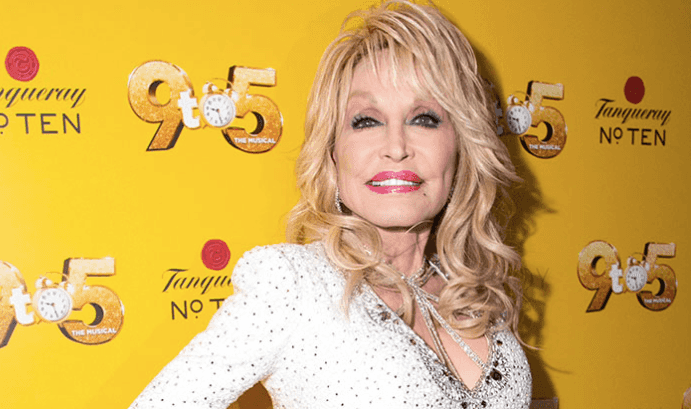 Dolly Parton’s ‘9 To 5 The Musical’ is set to take to the stage of the Bord Gáis Energy Theatre