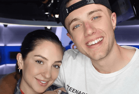 I’m A Celeb: Roman Kemp’s girlfriend shares witty snap as she touches down in Australia