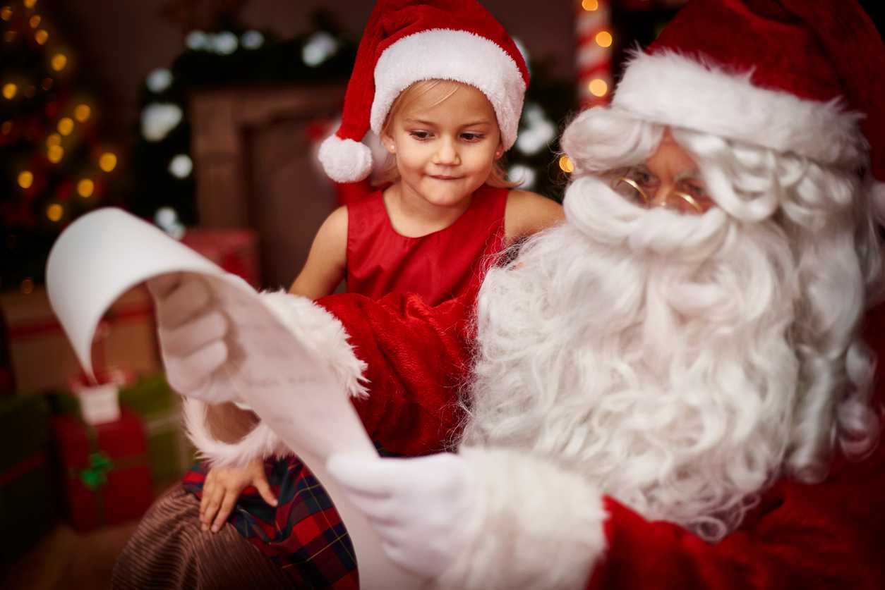 [CLOSED] Win a family pass to visit Santa plus a €150 Arboretum gift card