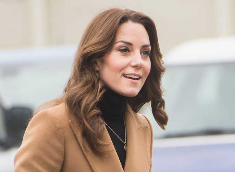 Kate Middleton’s €10 leopard-print skirt has to be our fashion bargain of the week