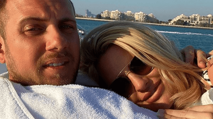 Towie’s Danielle Armstrong announces she’s engaged and her ring is absolutely gorgeous