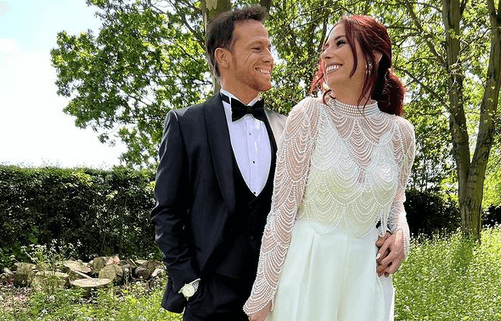 ‘Nervous’ BAFTA nominee Stacey Solomon reveals her stunning red carpet outfit