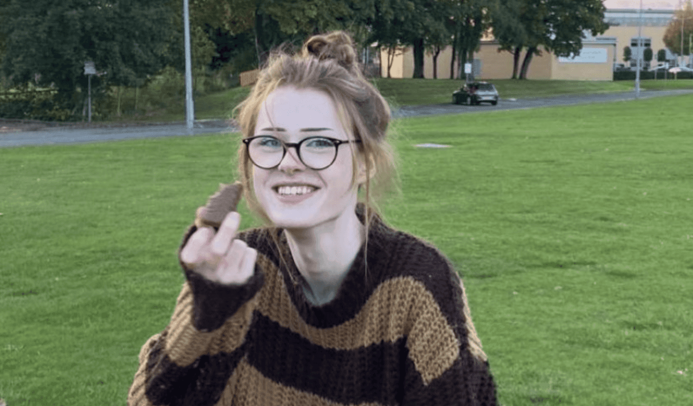 Tributes paid to 16-year-old girl killed in park stabbing