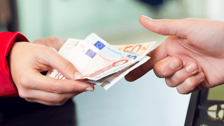 ‘For the first time in two years, Irish households will see an increase in real wages’