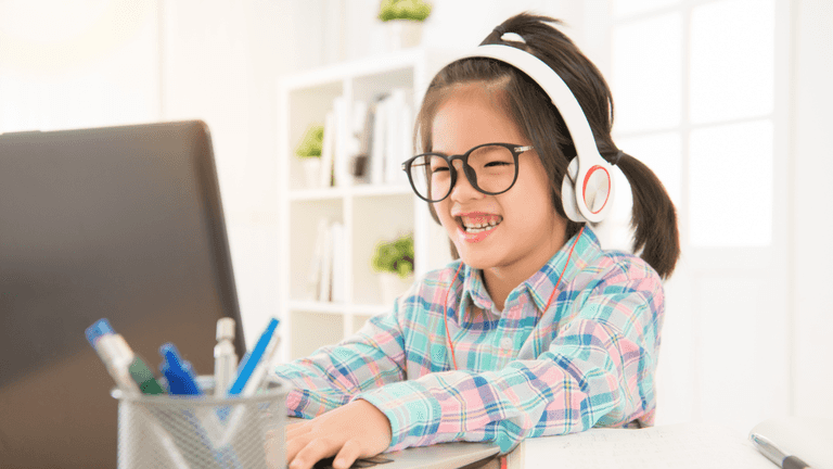 How to make screen time healthy, according to experts