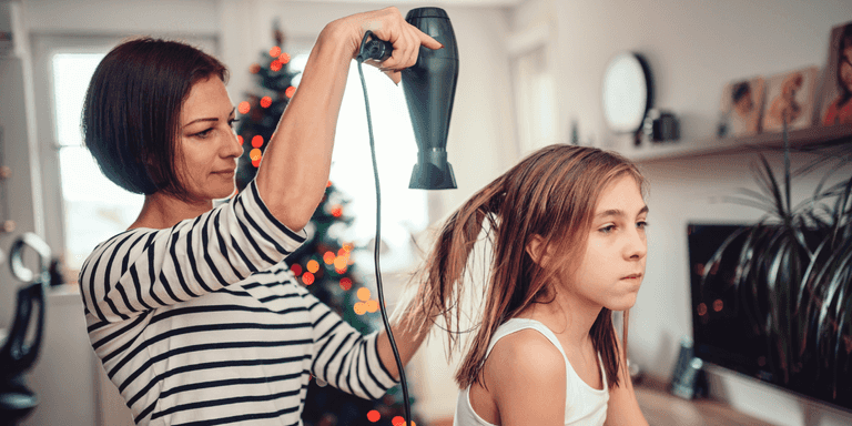 ‘I’m a hairdresser and this is why you should avoid the micellar water dry shampoo trend’