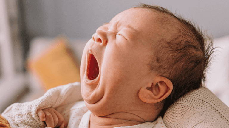 When can my baby sleep with a blanket? Experts explain safe sleep methods